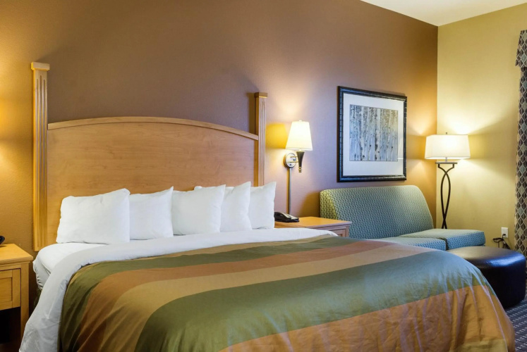 MainStay Suites Williston