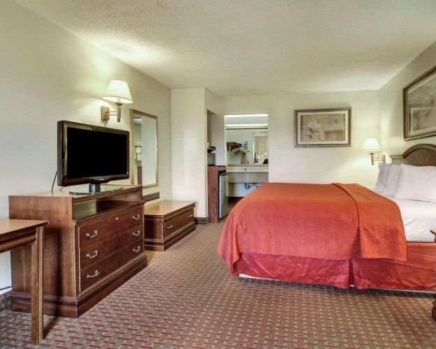Quality Inn
