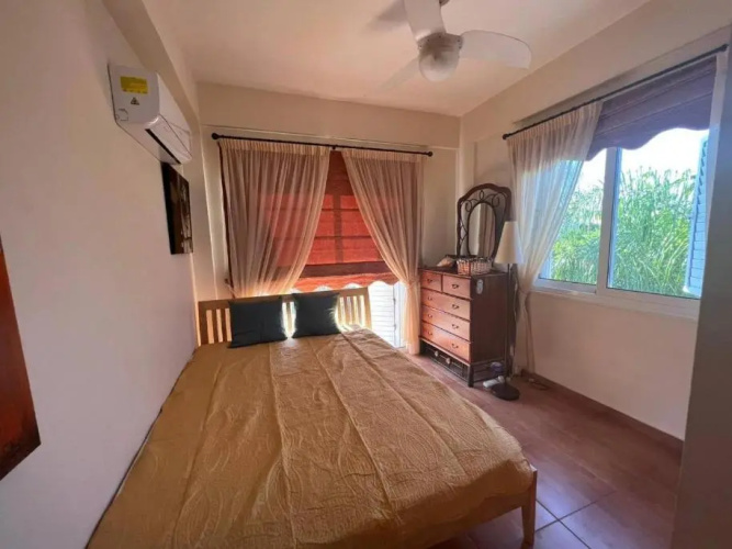 3bdr villa-pool/700m from a blue flag beach!