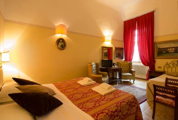 Superior Triple room