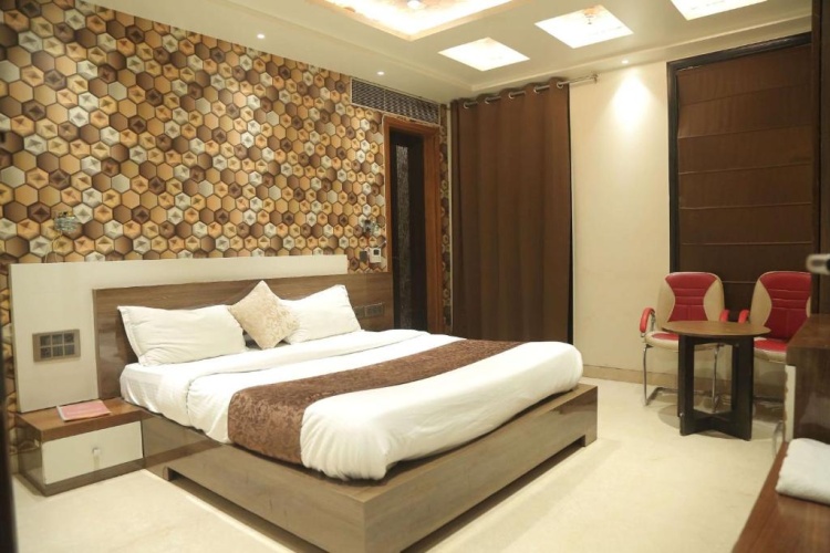 Luxury room