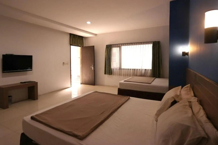 OYO Flagship 3753 Cassa Dua Hotel