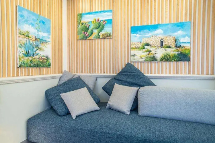 azzurra guest house