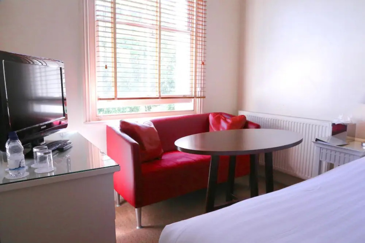 Kensington House Hotel
