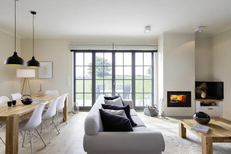 3 Bedrooms Luxury Villa