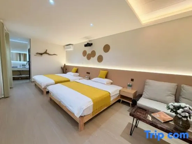Standard Double room with courtyard view