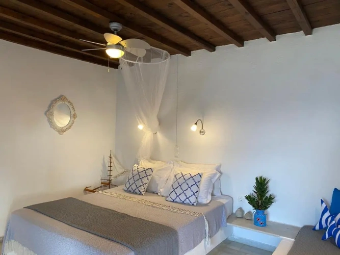 Apartment with sea view