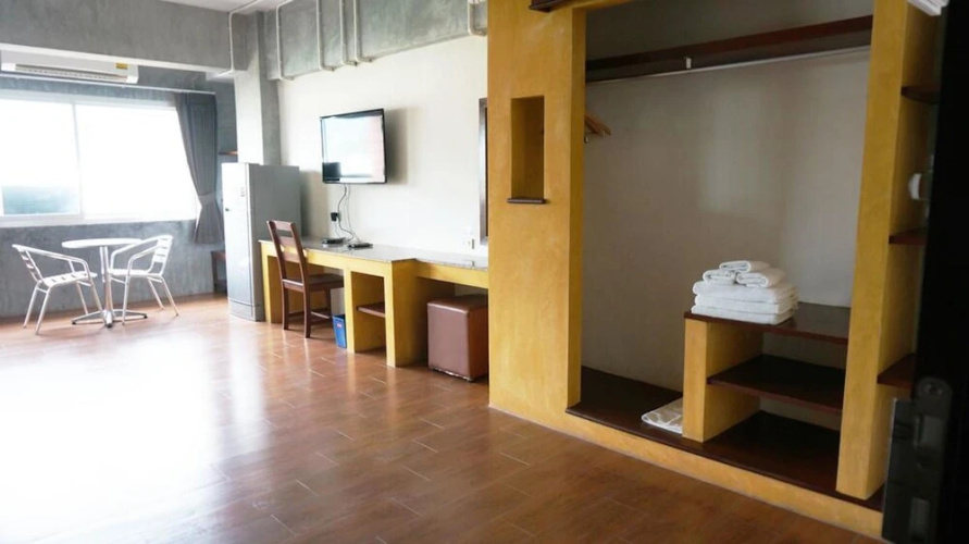 Ingfah Apartment