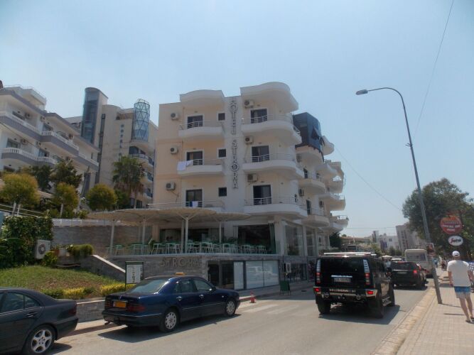 Hotel Strora Over view