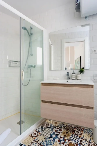 3 Bedrooms Apartment