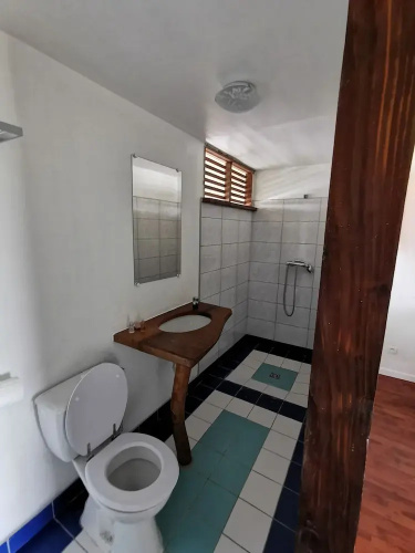 Aotera Guest House