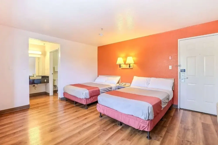 Deluxe Double Suite