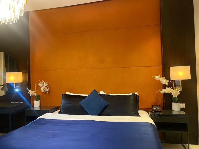 dana hotel
