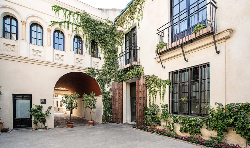 Hospes Palacio del Bailío, a Member of Design Hotels