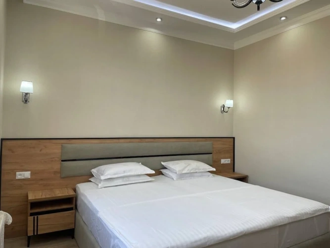 Standard Double room with city view
