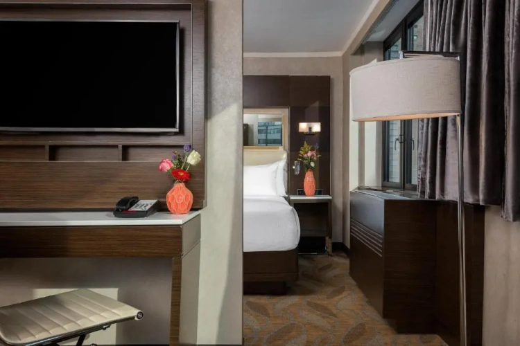 Double Suite