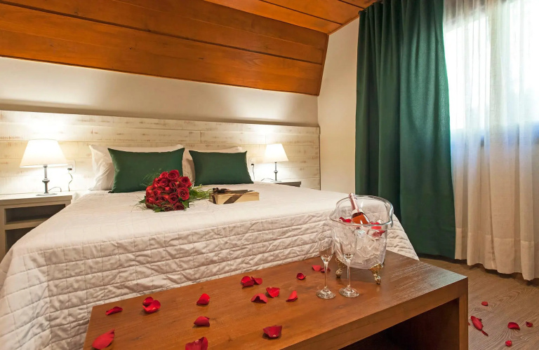 Hotel Fioreze Chalés