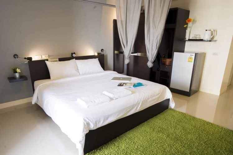 A18 Apartment