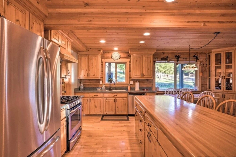 3 Bedrooms Cottage