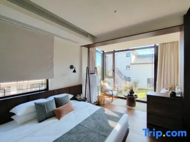 Standard Double room with garden view