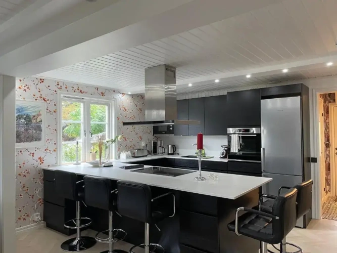 2 Bedrooms Cottage