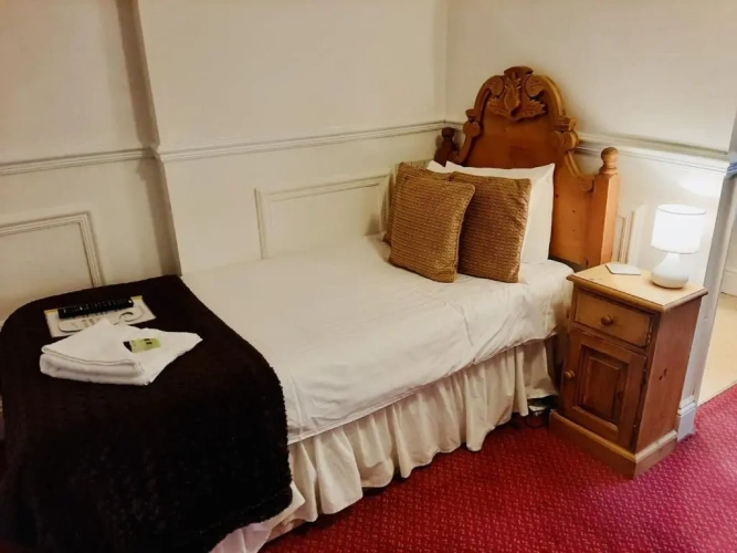Standard Single room