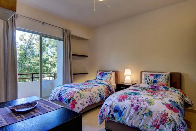 Garden Lili 3 bedroom sleeps 6