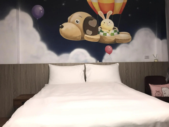 Mushroom Castle Guesthouse
