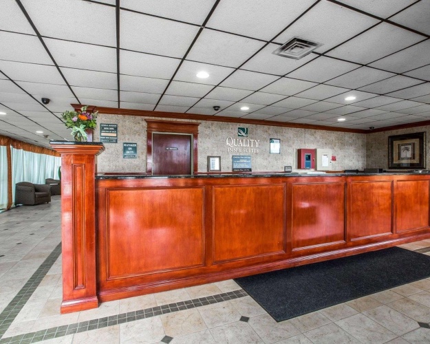 Quality Inn & Suites