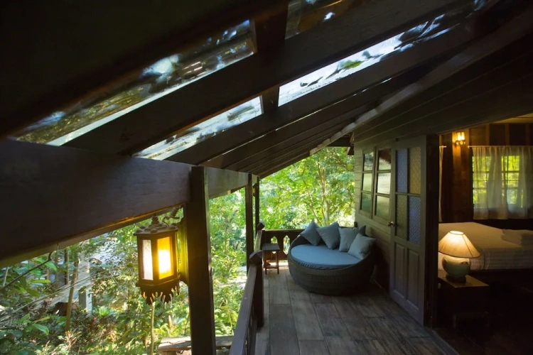 Deluxe Bungalow