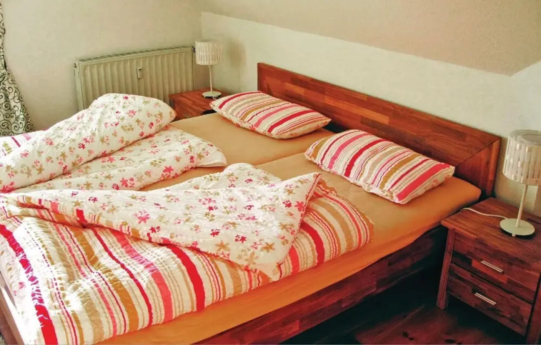 Nice Apartment in Sagard With 2 Bedrooms and Wifi