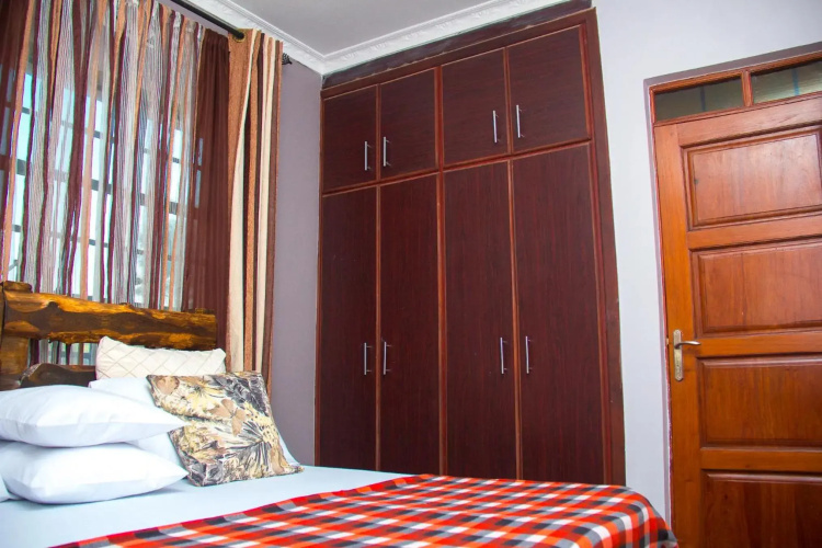 Minachai House Bnb