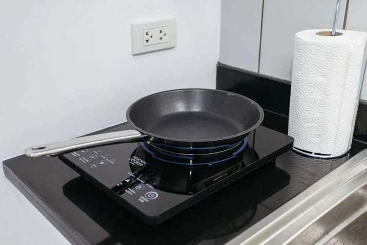 P2 Silom Large 2beds full kitchen WIFI 4-6pax