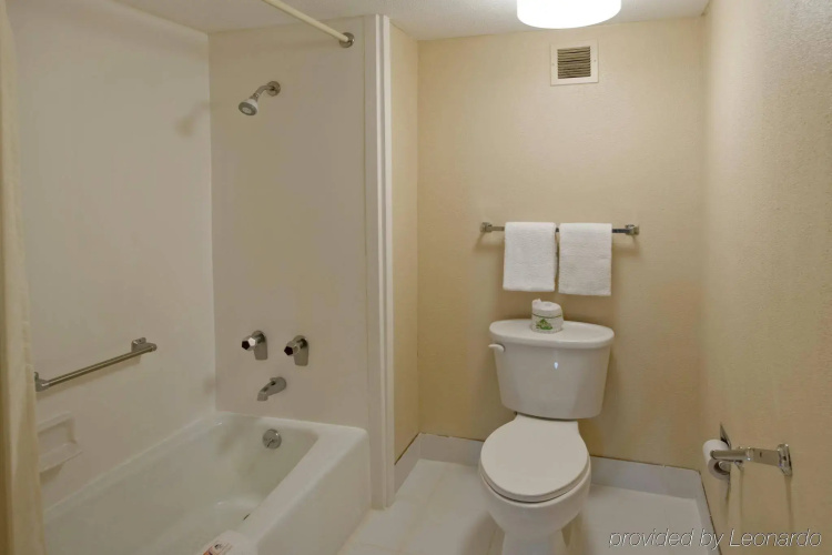 Americas Best Value Inn Forest
