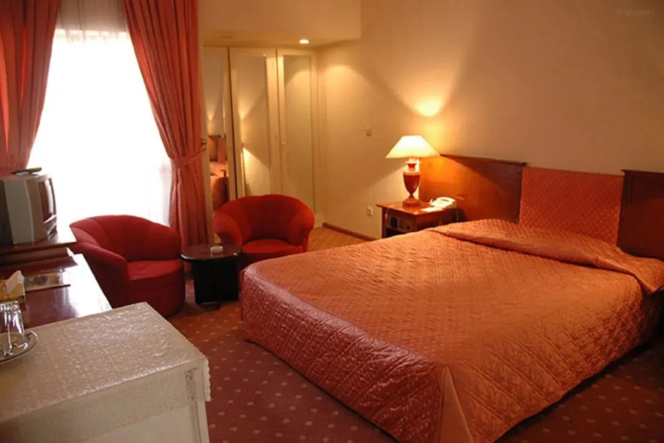Parsian Bam Hotel