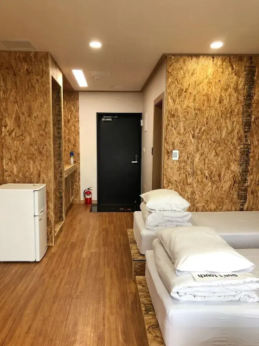 JEJU PLAYGROUND - Hostel