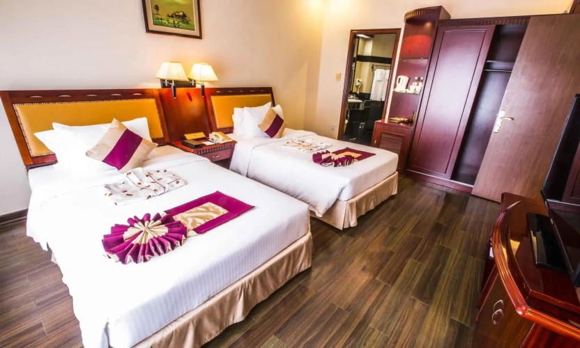 2 Bedrooms Apartment