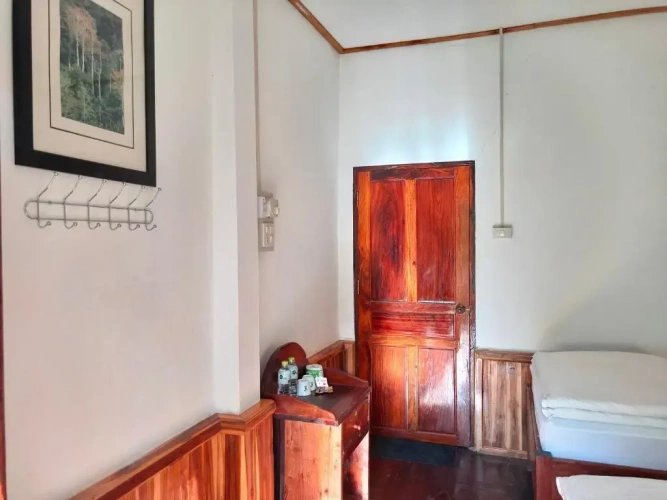 Standard Twin room with balcony