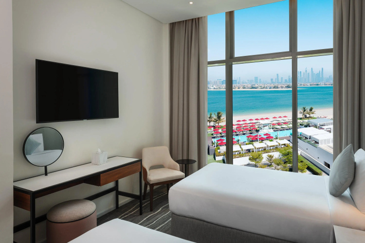 Th8 Palm Dubai Beach Resort Vignette Collection, an IHG hotel photo 10