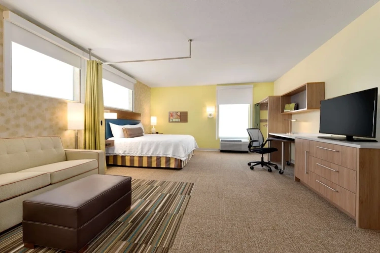 Hearing Accessible Double Studio Suite