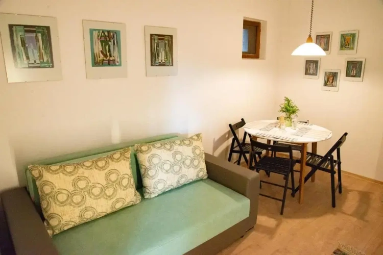 1 Bedroom Cottage