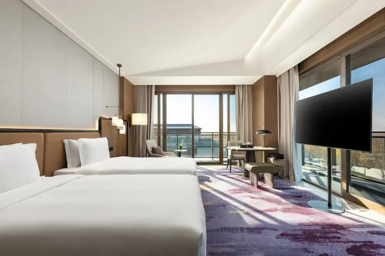 Hualuxe Xianyang By Ihg