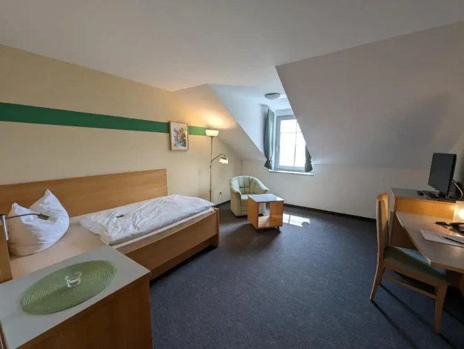 Standard Single room