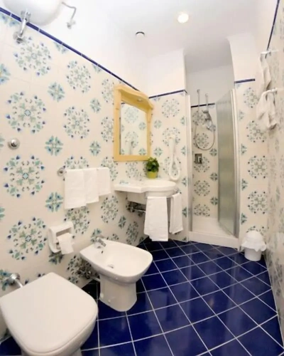 Classic Triple room with balcony