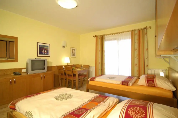 Videc Hotel & Apartments