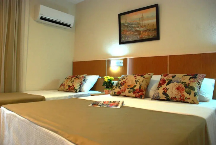 Palm Beach Hotel