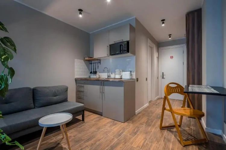 1 Bedroom Apartment