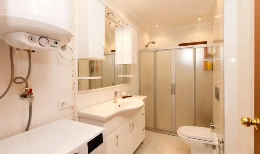 2 Bedrooms Villa with balcony