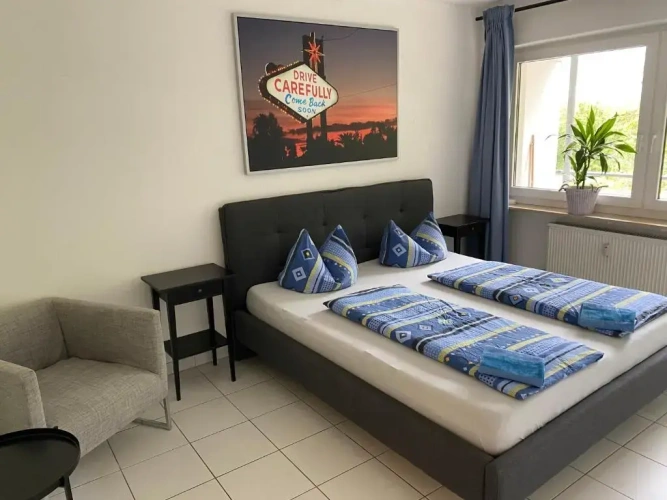 2 Bedrooms Apartment