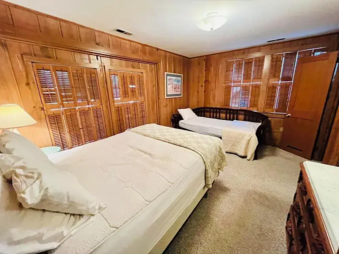 OAK Avenue 49